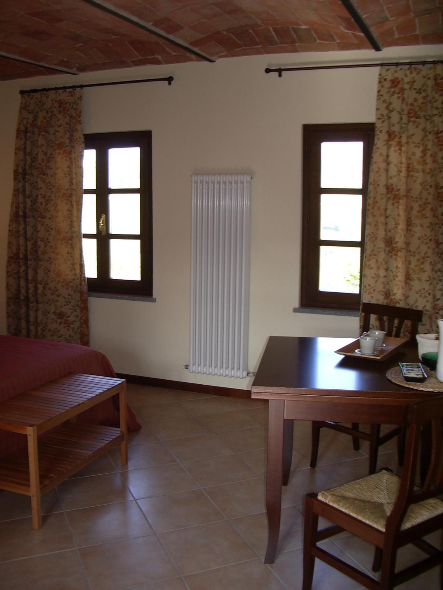 B&B Cascina Gaione Via Gallina,18B 12052 Neive Cn Habitación foto