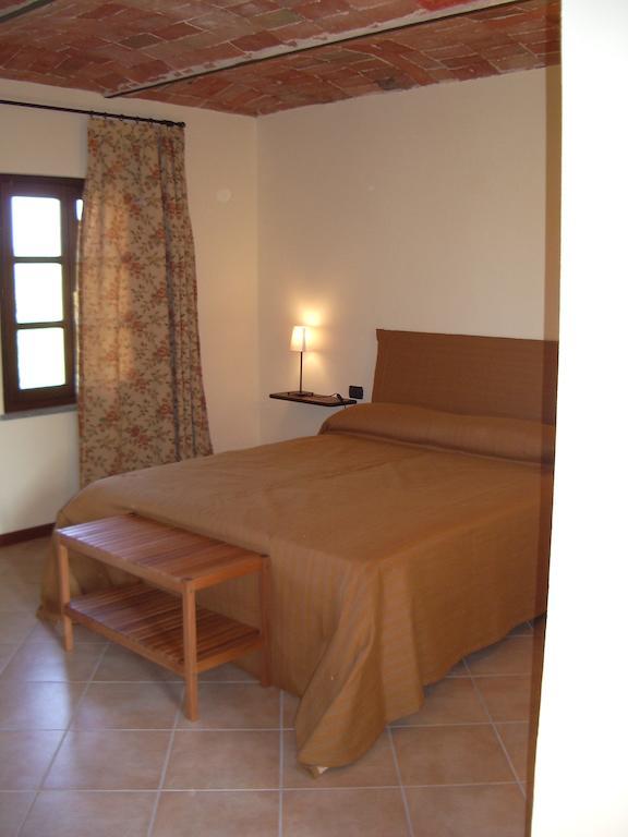 B&B Cascina Gaione Via Gallina,18B 12052 Neive Cn Habitación foto